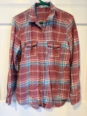 Maurices colorful Flannel shirt with front pockets